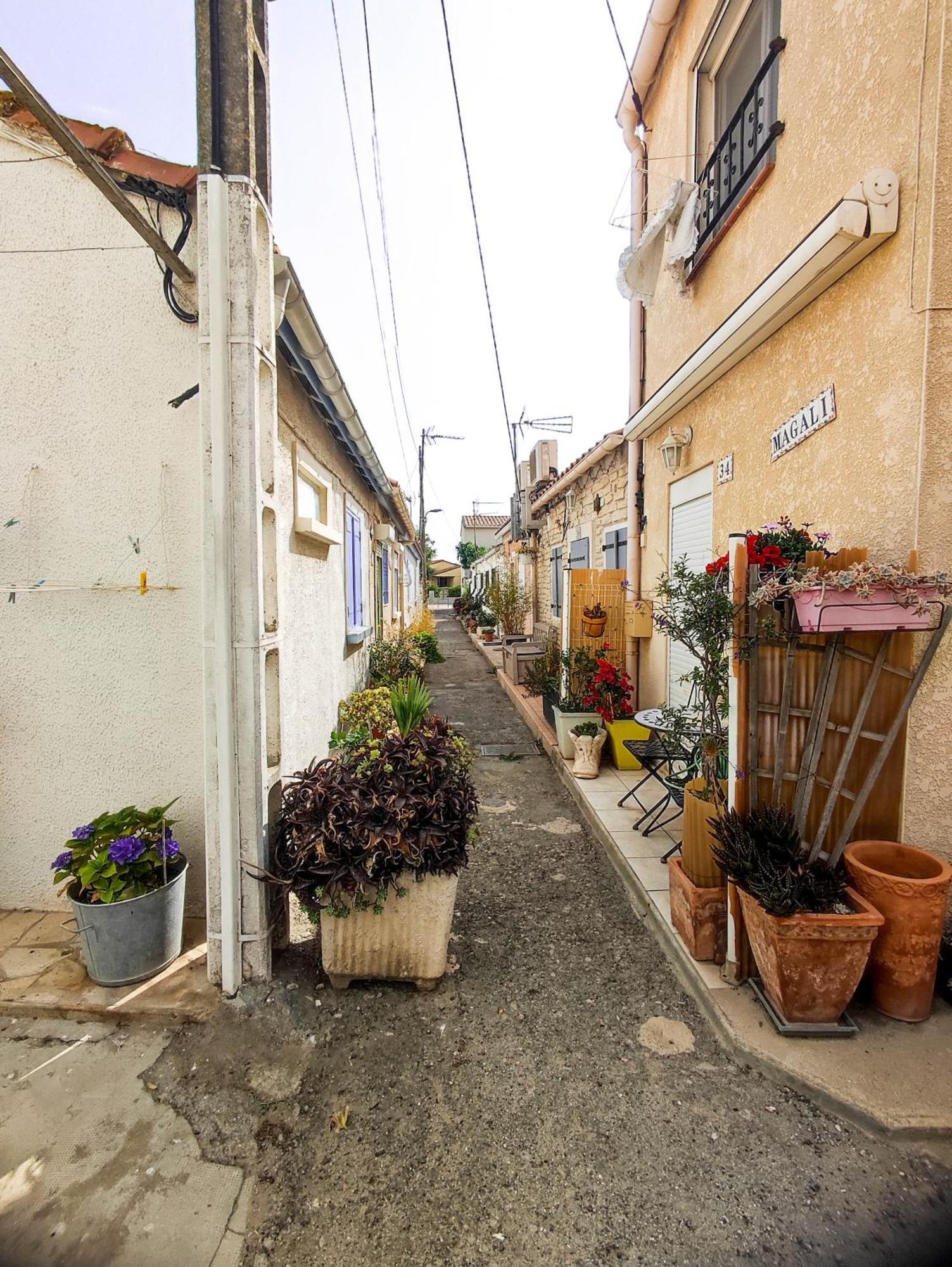 Maisonnette De Pecheur Chauffee Et Climatisee 拉诺维勒港 外观 照片